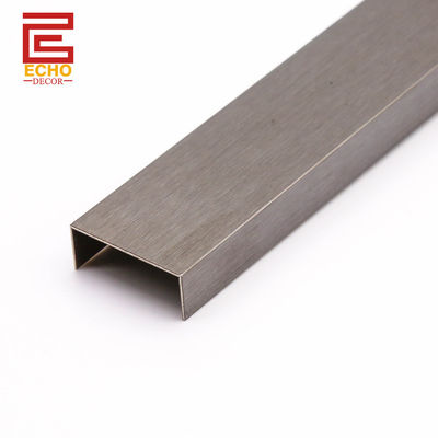 বাথরুম সিরামিক টাইলের জন্য 20mm ব্রাশড ব্ল্যাক মেটাল এজ টাইল ট্রিম